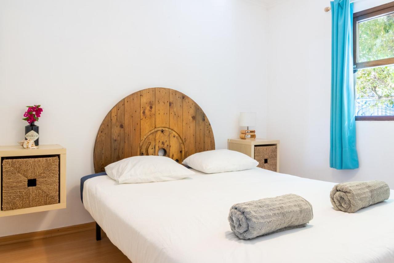 Casa Da Mata Surfhouse Hotell Costa de Caparica Eksteriør bilde